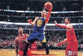 [中超]侯森出球被断 瓦科横传助攻泽卡破门